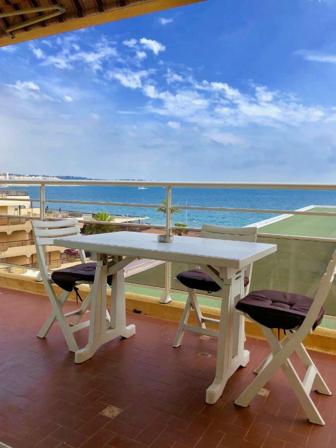 Le Fourneau Beach Фрежюс Экстерьер фото